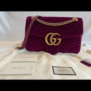 GG Marmont Flap Bag Matelasse Velvet Medium